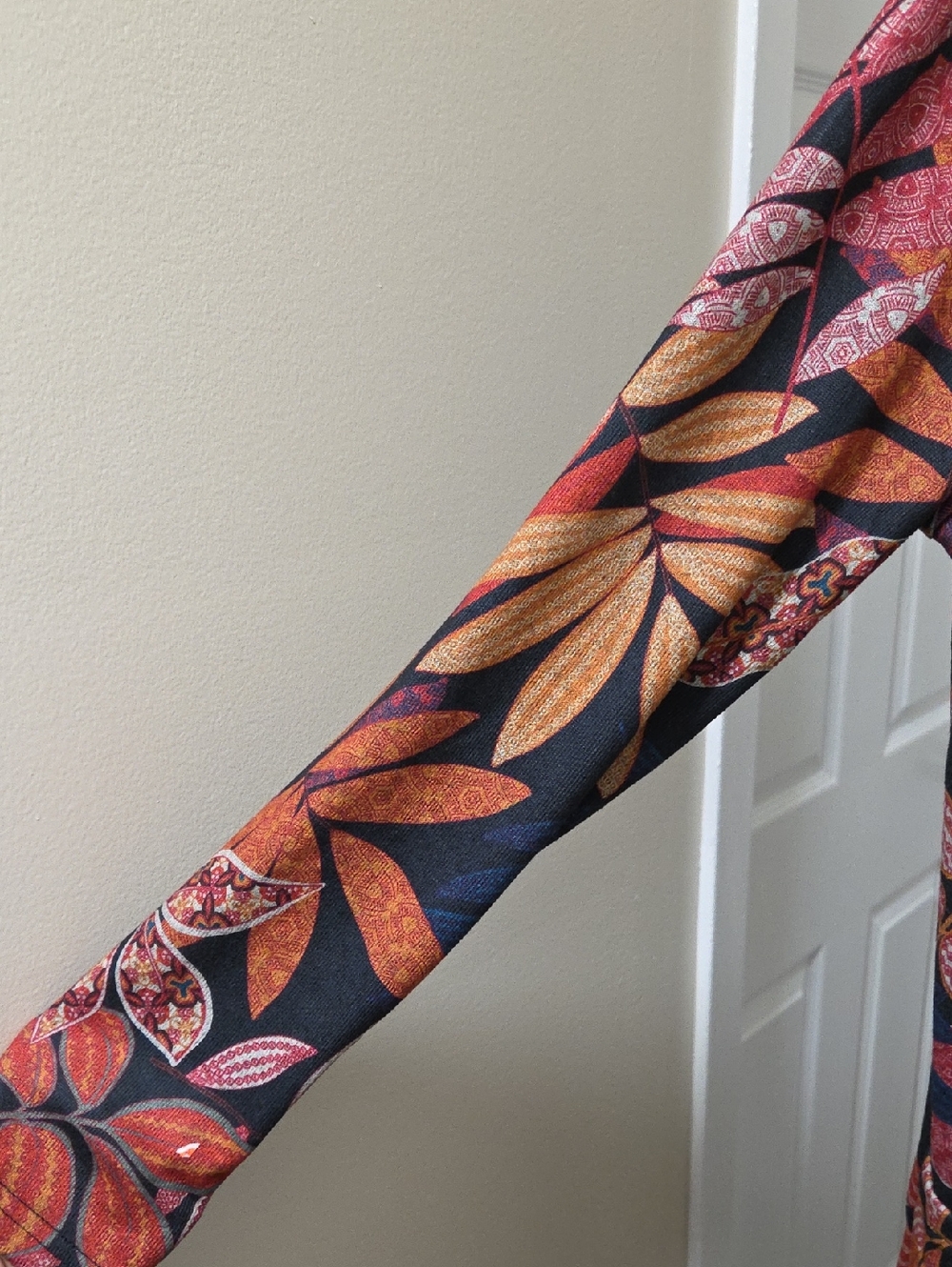 NWT Papillon Black Floral Leaf Tunic Dress | Rust Orange & Blue Botanical Print - Picture 6 of 10